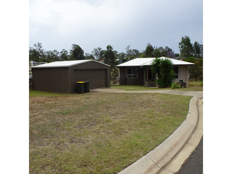 17 STRINGYBARK COURT, Apple Tree Creek QLD 4660
