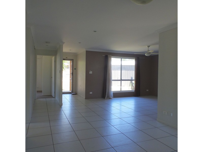 17 STRINGYBARK COURT, Apple Tree Creek QLD 4660