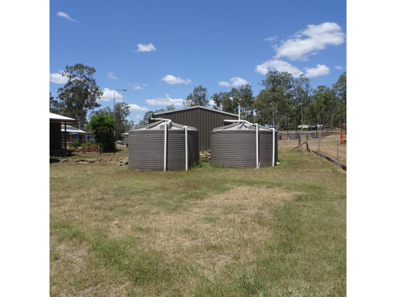 17 STRINGYBARK COURT, Apple Tree Creek QLD 4660