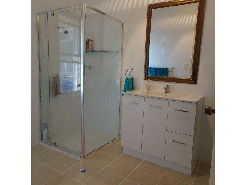 12 Homann Street, Buxton QLD 4660