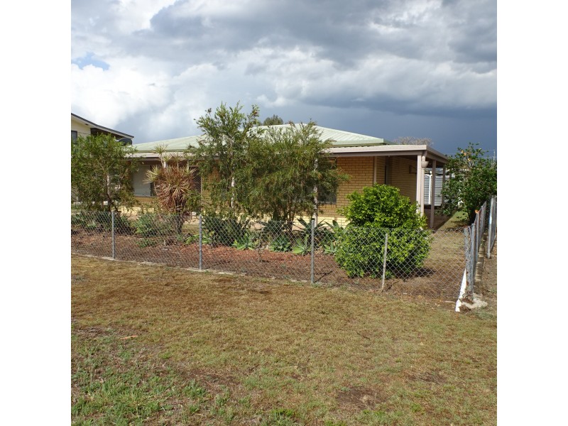 12 Homann Street, Buxton QLD 4660