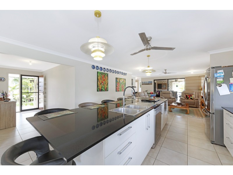 57 Redridge Crescent, Redridge QLD 4660