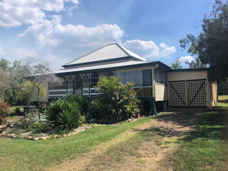 24 FREDERICK STREET, Biggenden QLD 4621