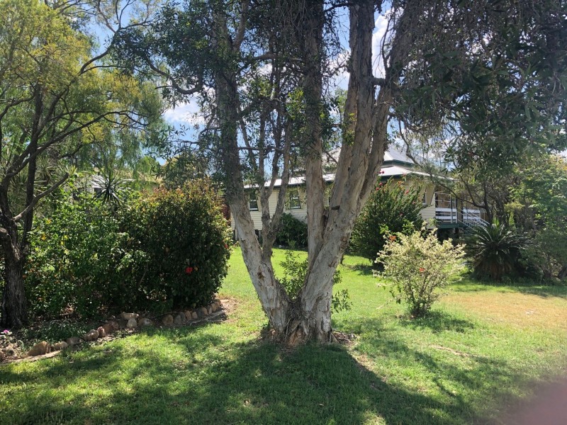 24 FREDERICK STREET, Biggenden QLD 4621