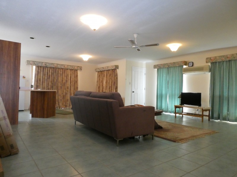 5 North Street, Childers QLD 4660