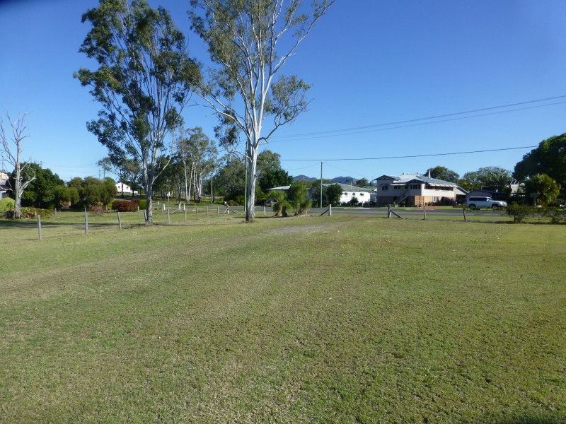 53 Edward Street, Biggenden QLD 4621