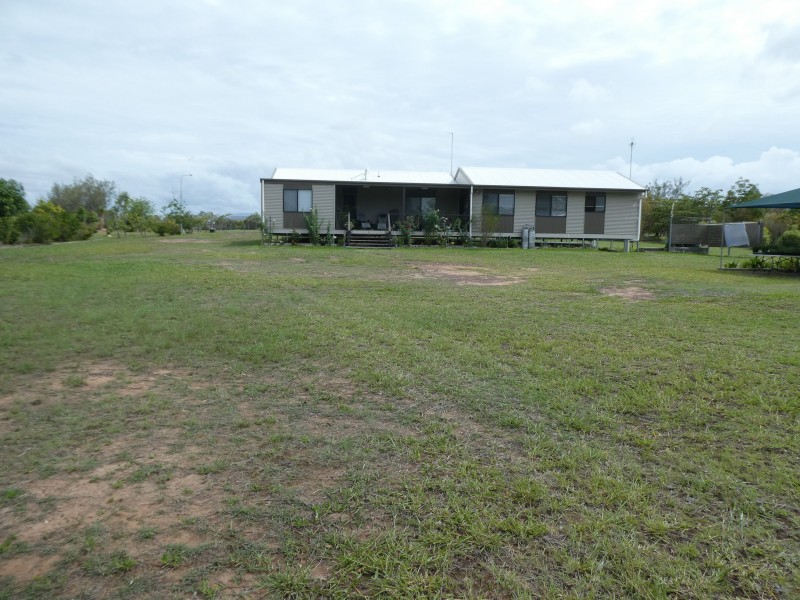 25 Yalla Lane, Redridge QLD 4660