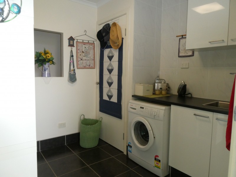 25 Yalla Lane, Redridge QLD 4660