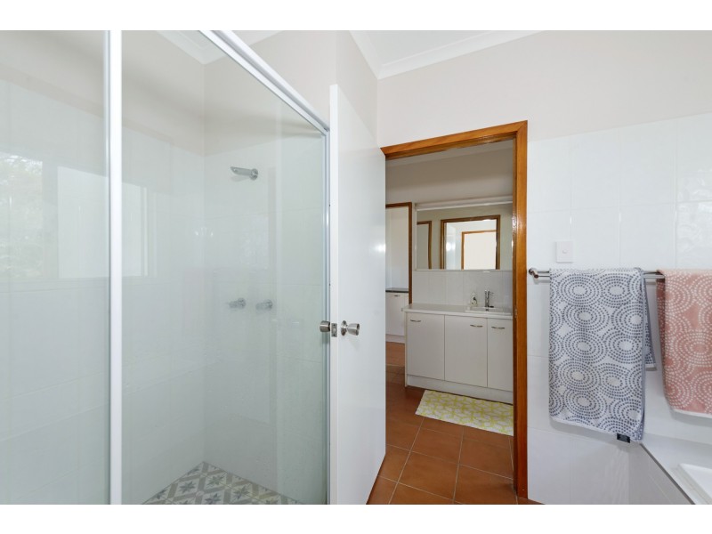12 GREEN VALLEY COURT, North Isis QLD 4660