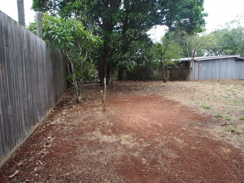 8 Churchill Street, Childers QLD 4660