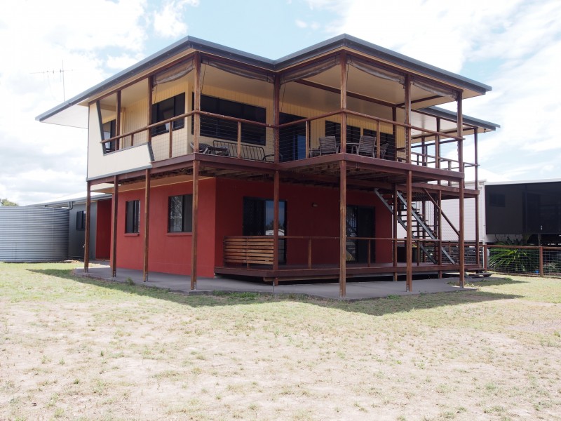 20 WATKINS STREET, Buxton QLD 4660