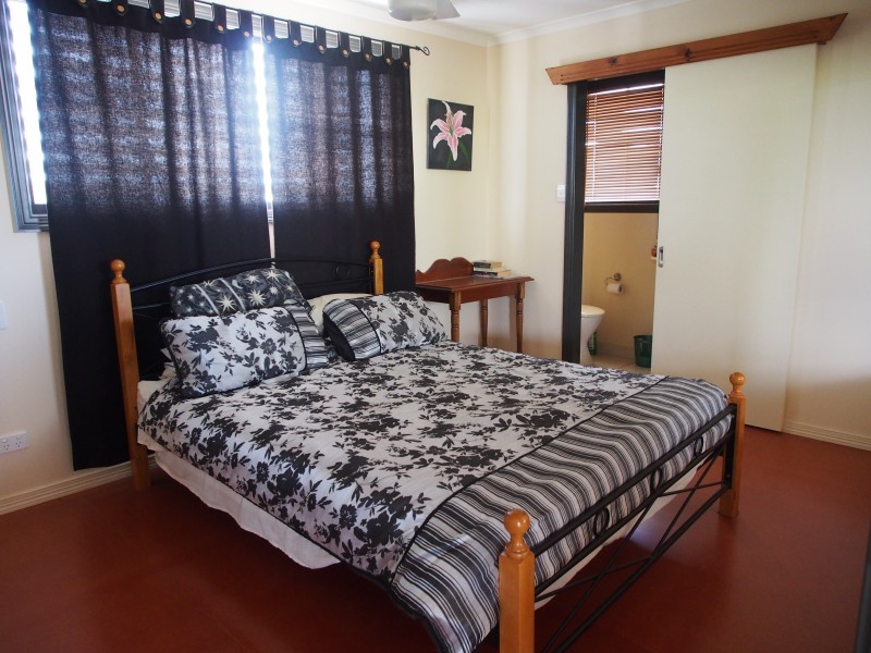 20 WATKINS STREET, Buxton QLD 4660