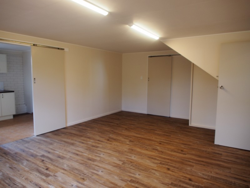 2 Hinkler Street, Childers QLD 4660