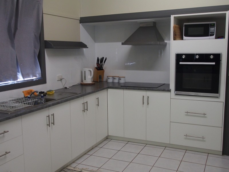 13 Pizzey Street, Childers QLD 4660