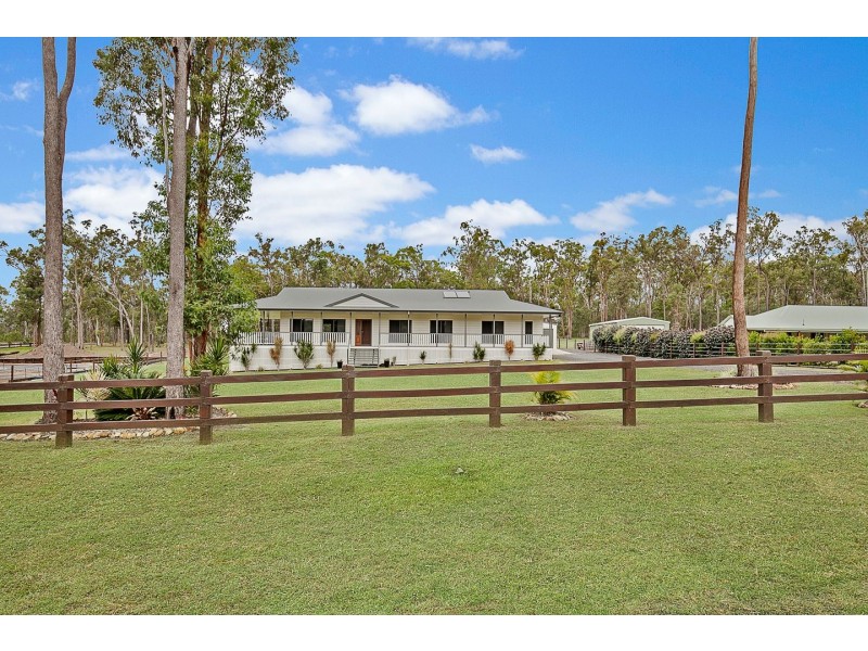 141 PARK AVENUE, North Isis QLD 4660