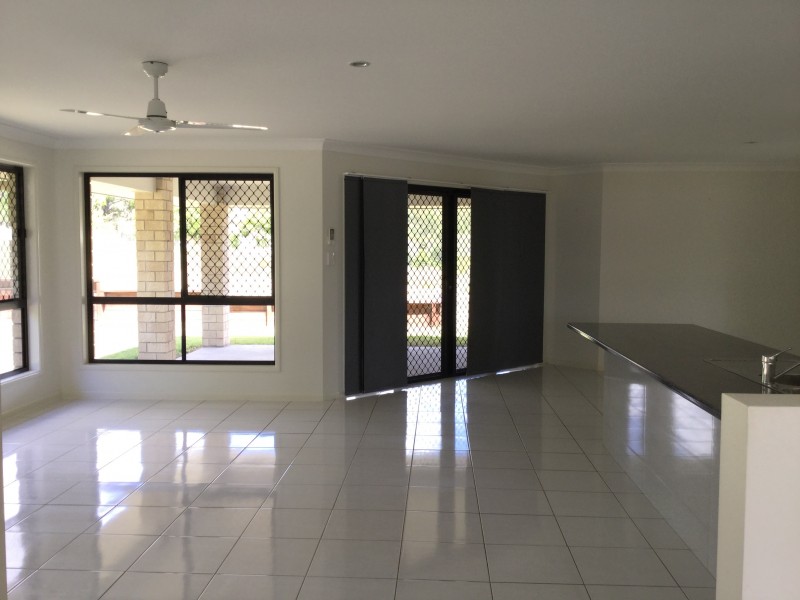 1 STRINGYBARK COURT, Apple Tree Creek QLD 4660