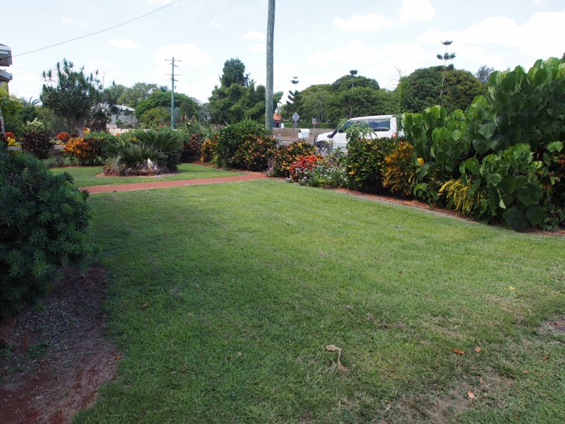 27 WEST STREET, Childers QLD 4660
