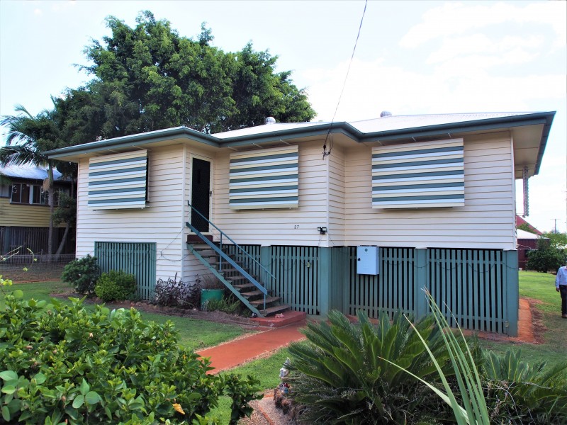 27 WEST STREET, Childers QLD 4660