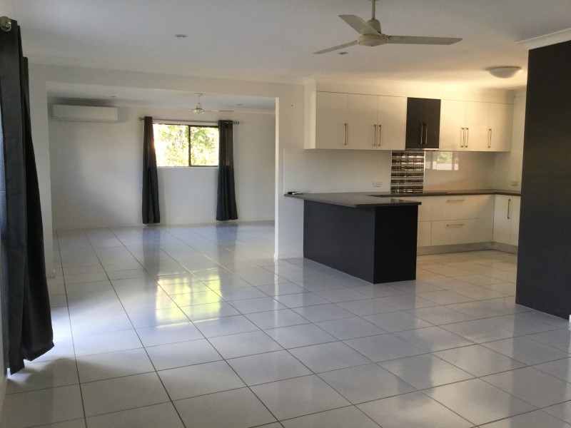 18 NOAKES STREET, Childers QLD 4660