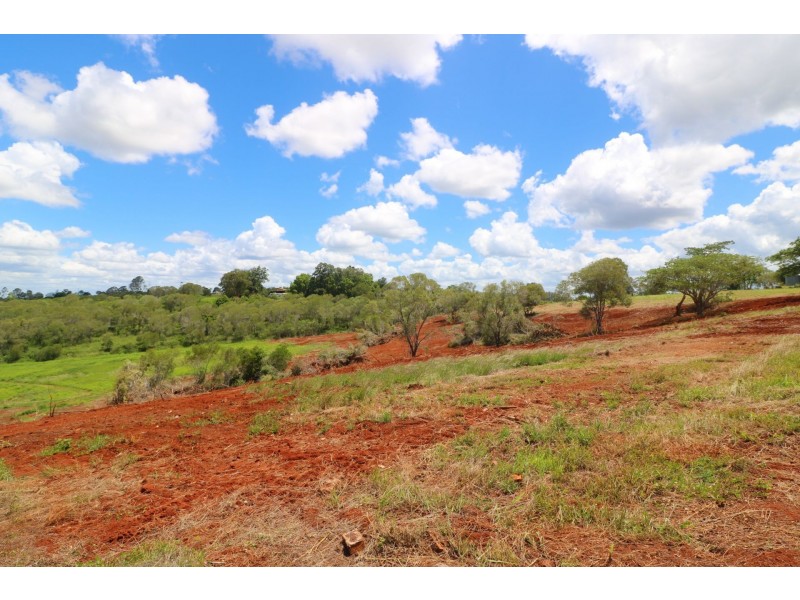 37/20 OUTLOOK DRIVE, Childers QLD 4660
