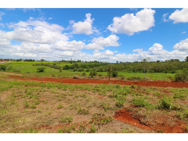 37/20 OUTLOOK DRIVE, Childers QLD 4660