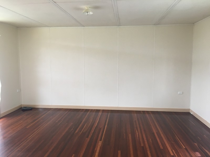 14 ELIZABETH STREET, Childers QLD 4660