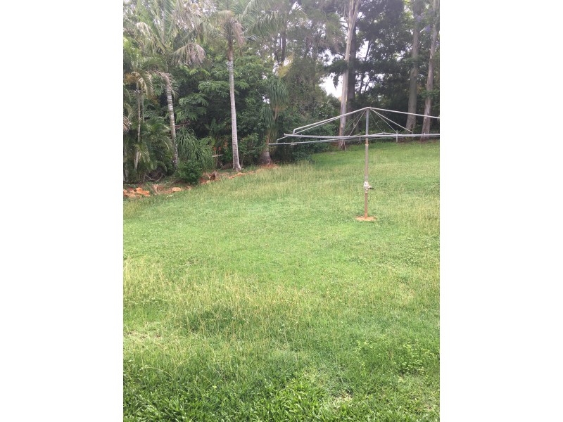 14 ELIZABETH STREET, Childers QLD 4660