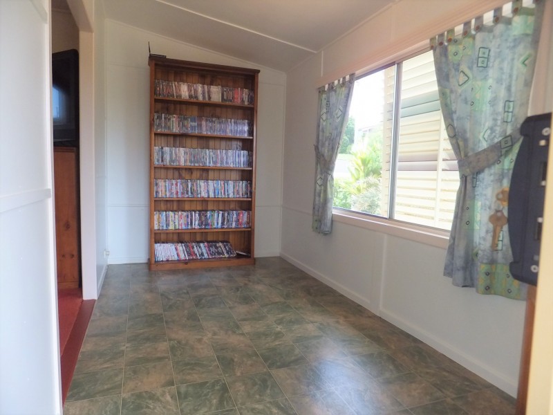 9 MURRAY STREET, Childers QLD 4660