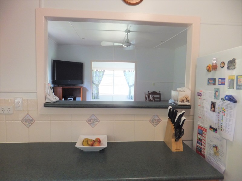 9 MURRAY STREET, Childers QLD 4660