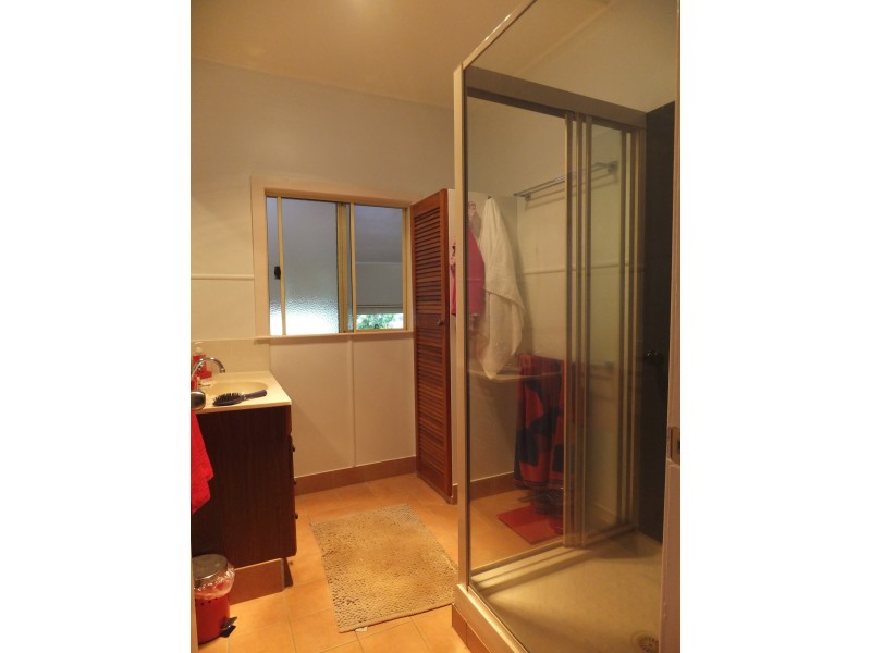 9 MURRAY STREET, Childers QLD 4660