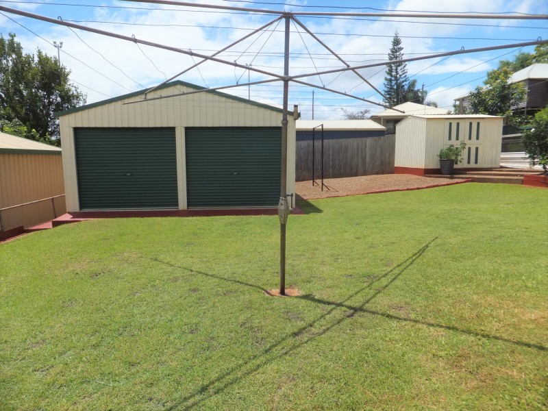 9 MURRAY STREET, Childers QLD 4660