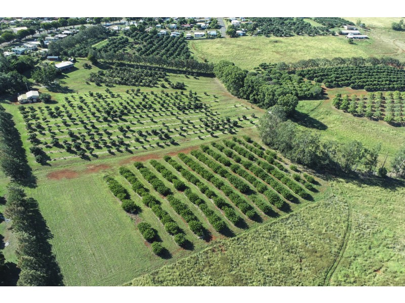 202 CHURCHILL STREET, Childers QLD 4660