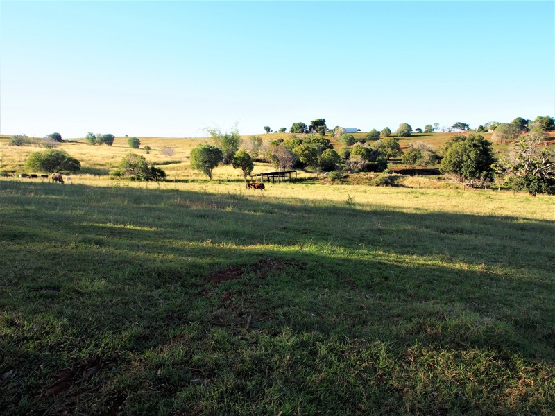 11 HAWES ROAD, North Isis QLD 4660