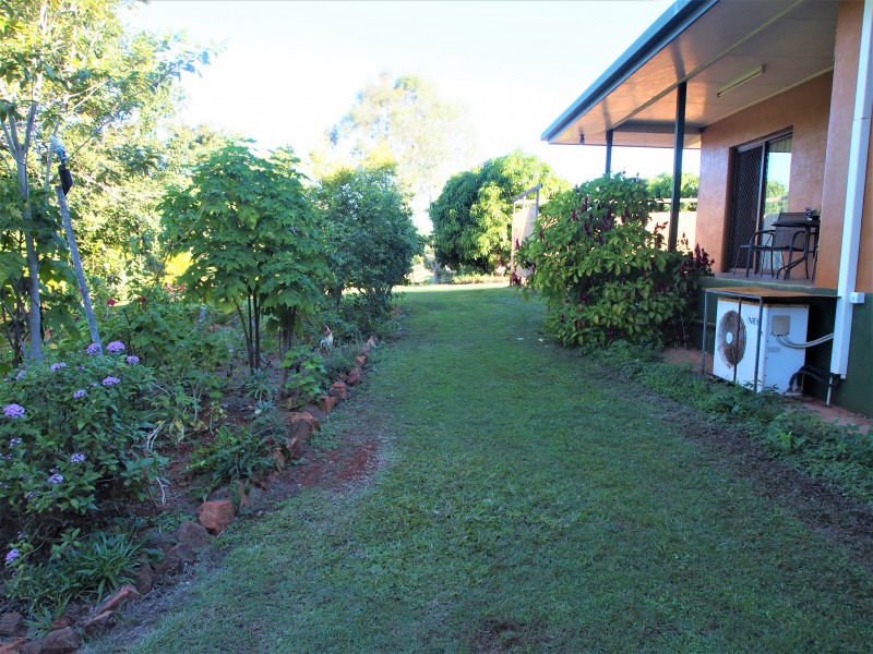 11 HAWES ROAD, North Isis QLD 4660