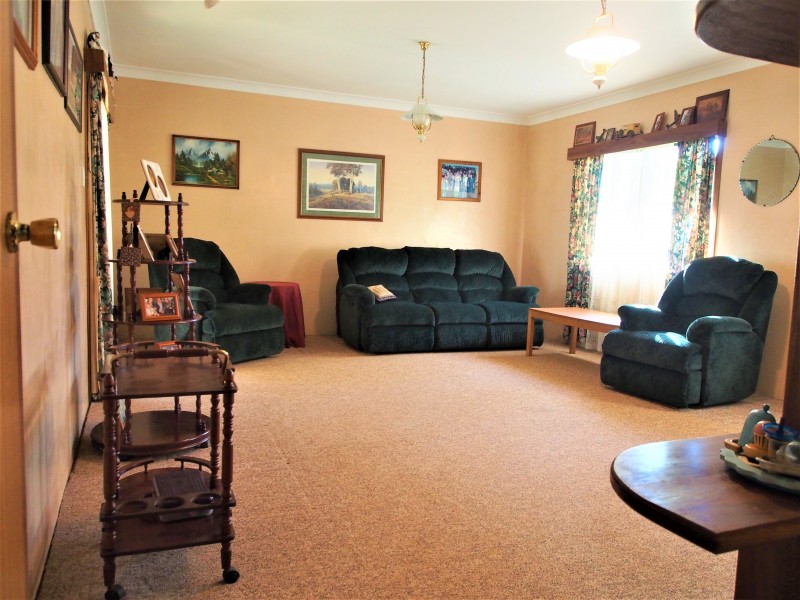 11 HAWES ROAD, North Isis QLD 4660