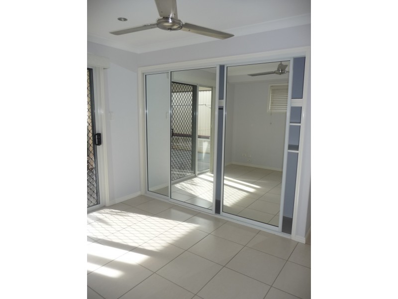 6/40 MACROSSAN STREET, Childers QLD 4660