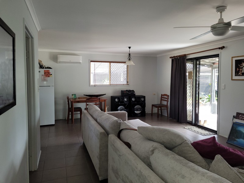 32 COMMODORE DVE, South Bingera QLD 4670