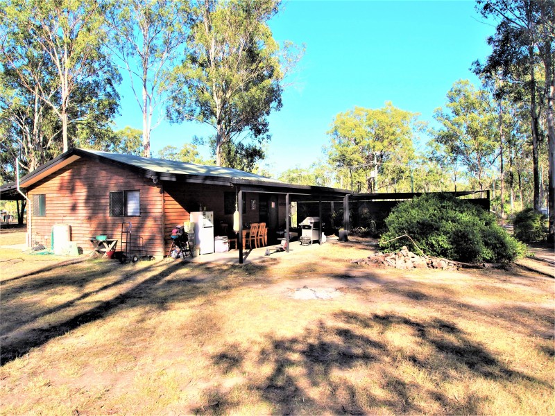 32 COMMODORE DVE, South Bingera QLD 4670