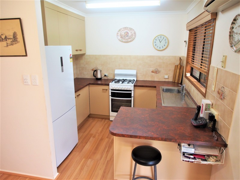 1 BRAND STREET, Childers QLD 4660
