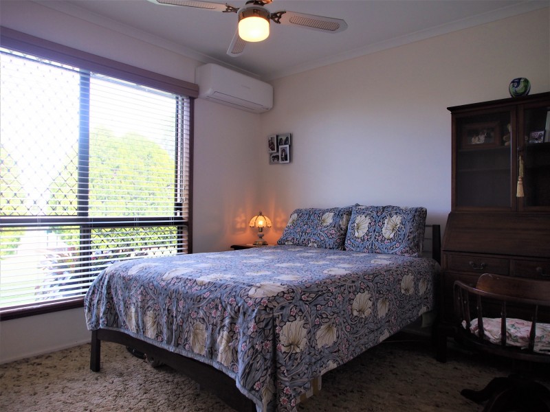 1 BRAND STREET, Childers QLD 4660