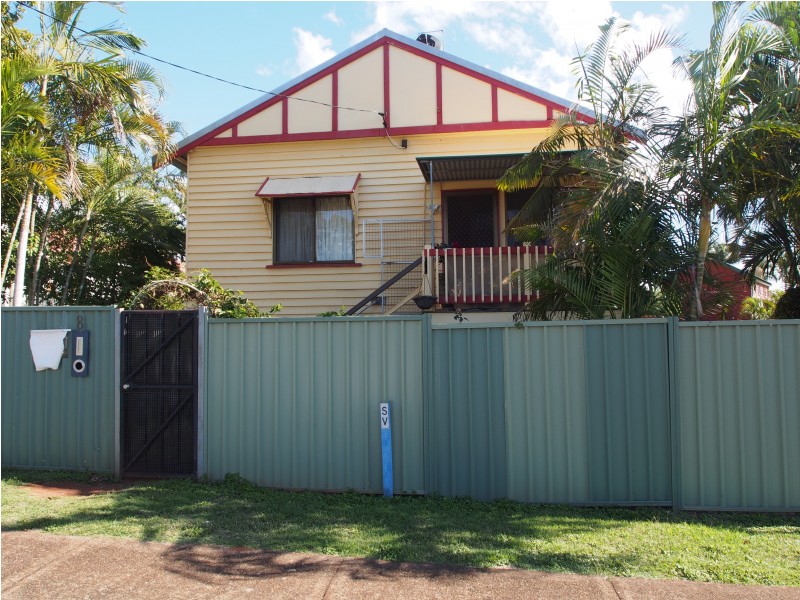 8 RANDALL STREET, Childers QLD 4660