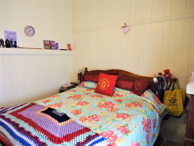 8 RANDALL STREET, Childers QLD 4660