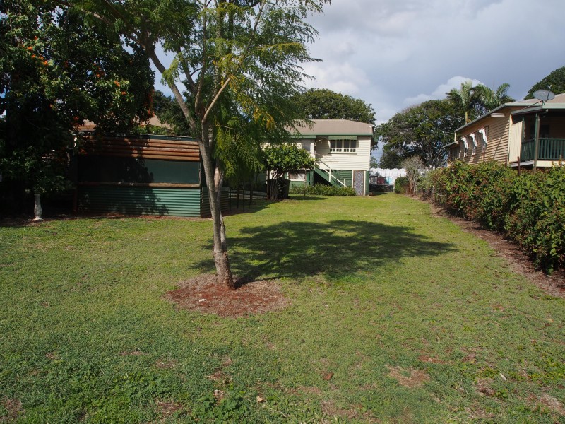 95 CHURCHILL STREET, Childers QLD 4660