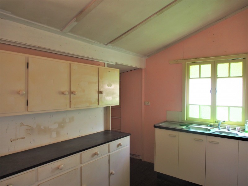 95 CHURCHILL STREET, Childers QLD 4660