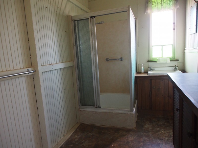 95 CHURCHILL STREET, Childers QLD 4660