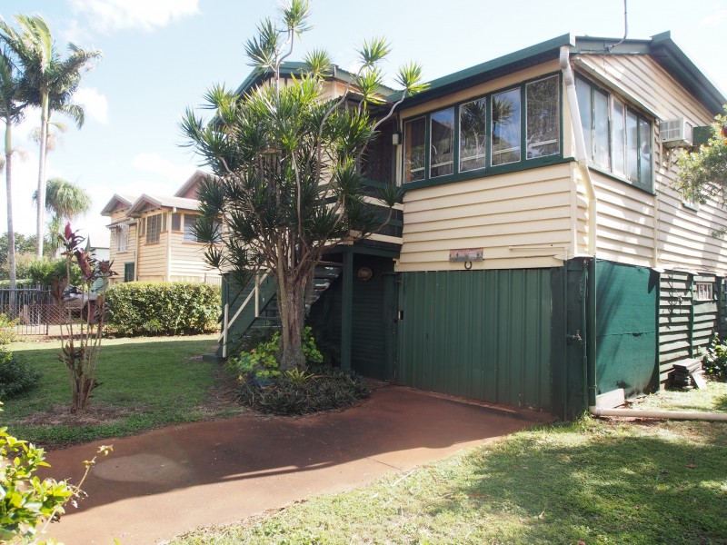 95 CHURCHILL STREET, Childers QLD 4660