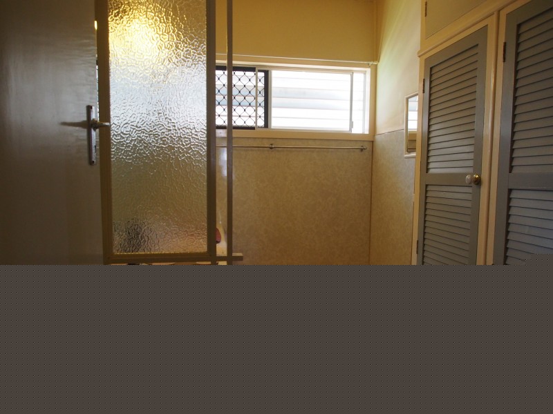 24 CHURCHILL STREET, Childers QLD 4660