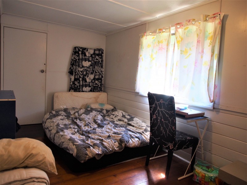 174 CHURCHILL STREET, Childers QLD 4660