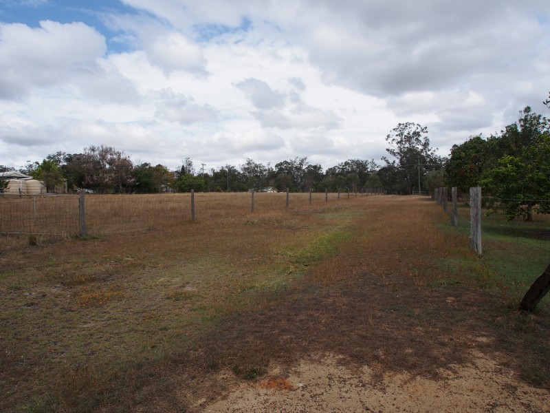 27 GREGORY DR, Redridge QLD 4660