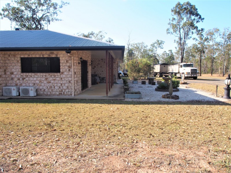 15 EUREKA STATION ROAD, Eureka QLD 4660